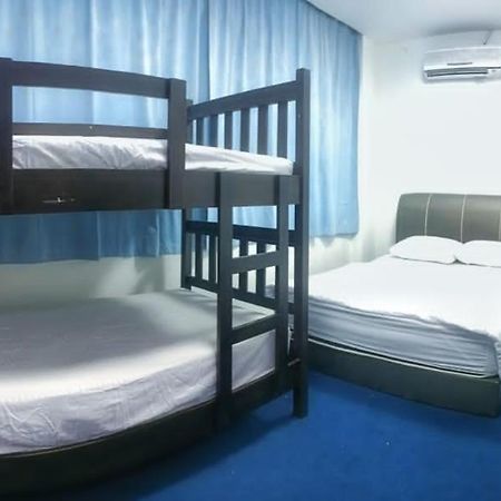 246Housecafe Hostel จอร์จทาวน์ ภายนอก รูปภาพ