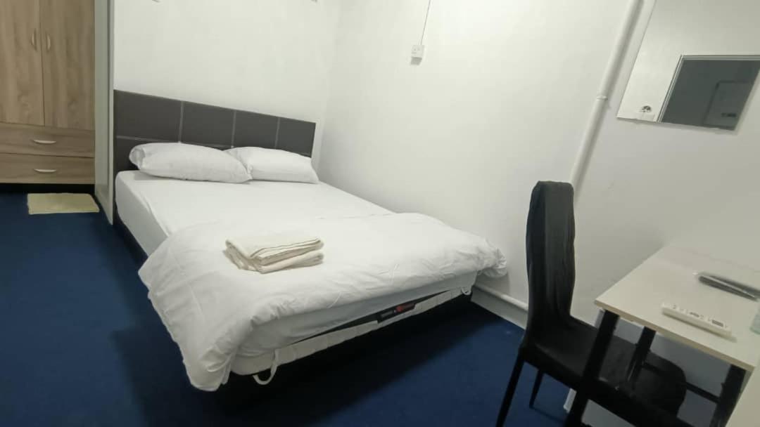 246Housecafe Hostel จอร์จทาวน์ ภายนอก รูปภาพ