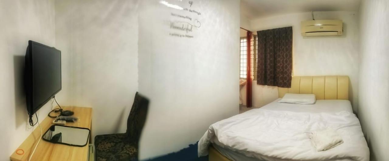 246Housecafe Hostel จอร์จทาวน์ ภายนอก รูปภาพ