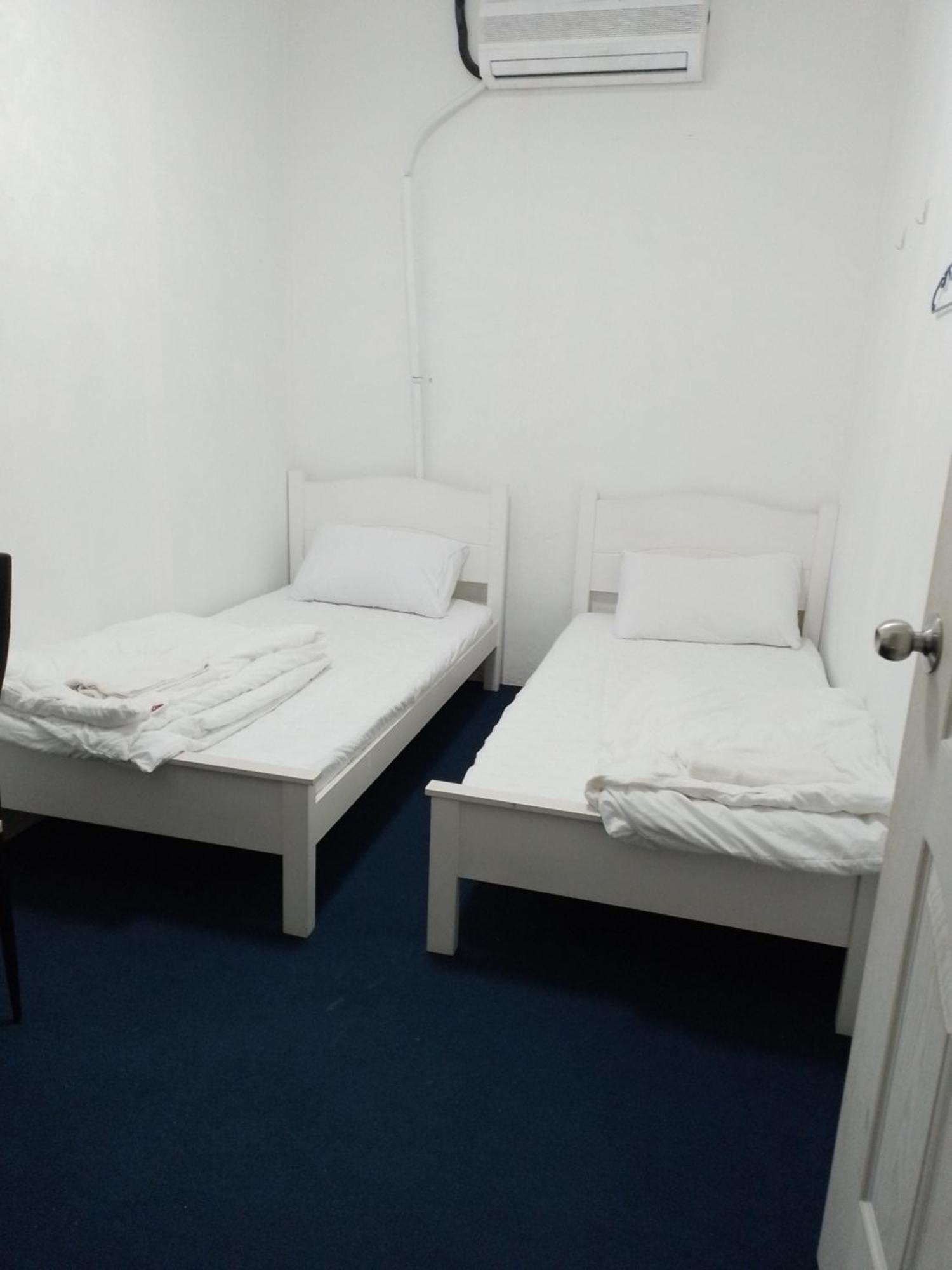 246Housecafe Hostel จอร์จทาวน์ ภายนอก รูปภาพ